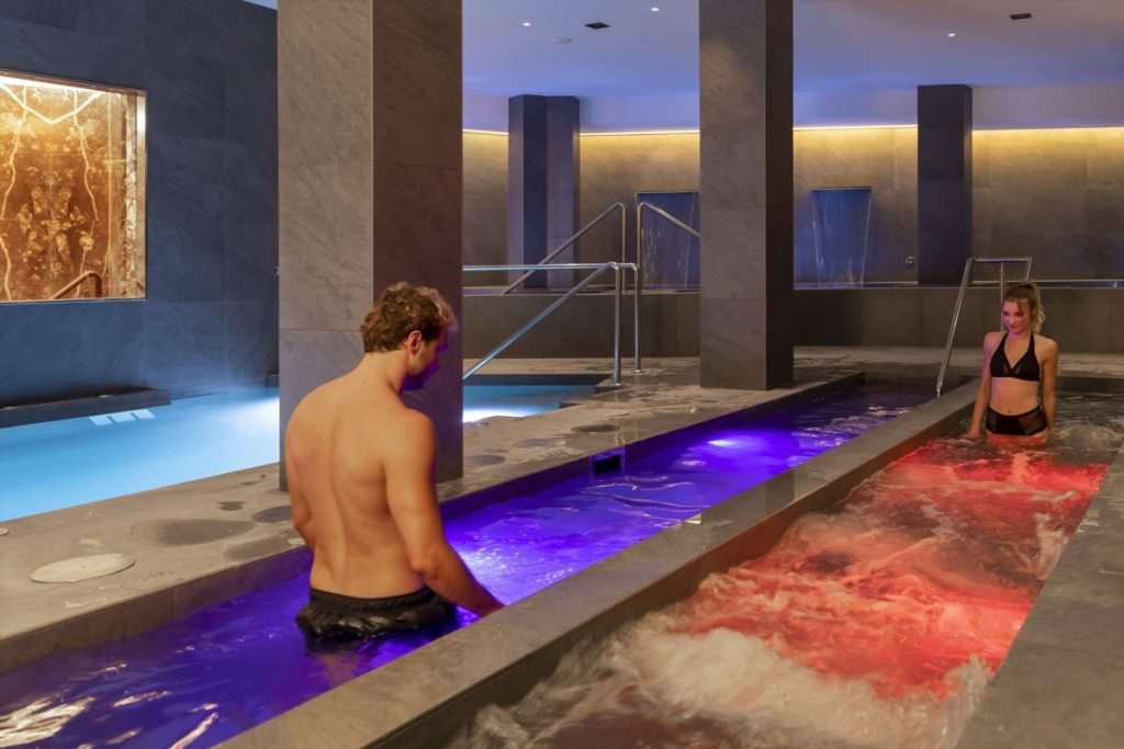 thiết kế phòng tắm trị liệu